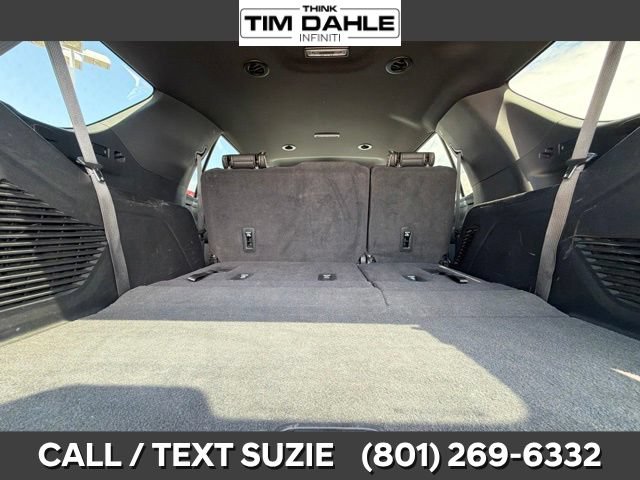 Used 2024 GMC Yukon SLT AWD/4WD image 16