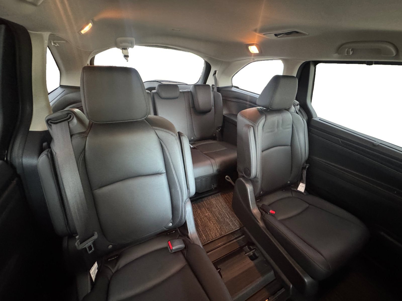 Used 2026 Honda Odyssey EX-L image 17