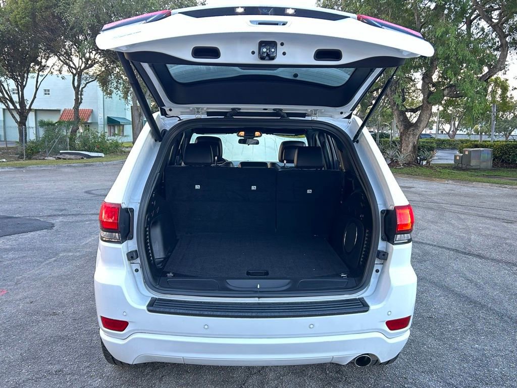 Certified 2021 Jeep Grand Cherokee Laredo X image 40