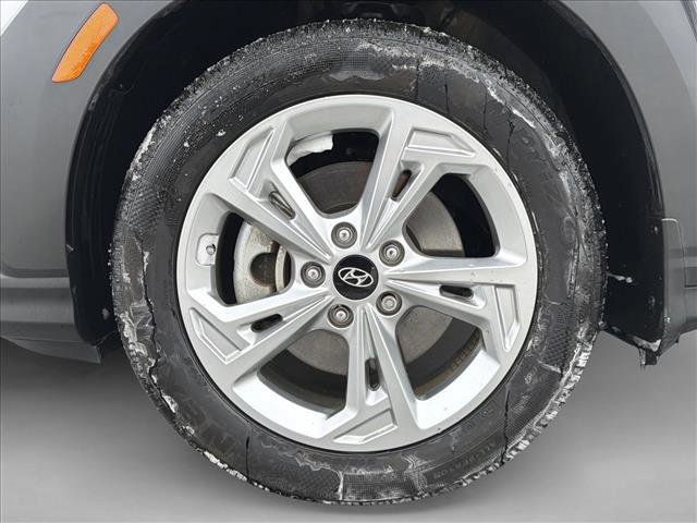 Used 2023 Hyundai Kona SEL w/ Cargo Package image 9