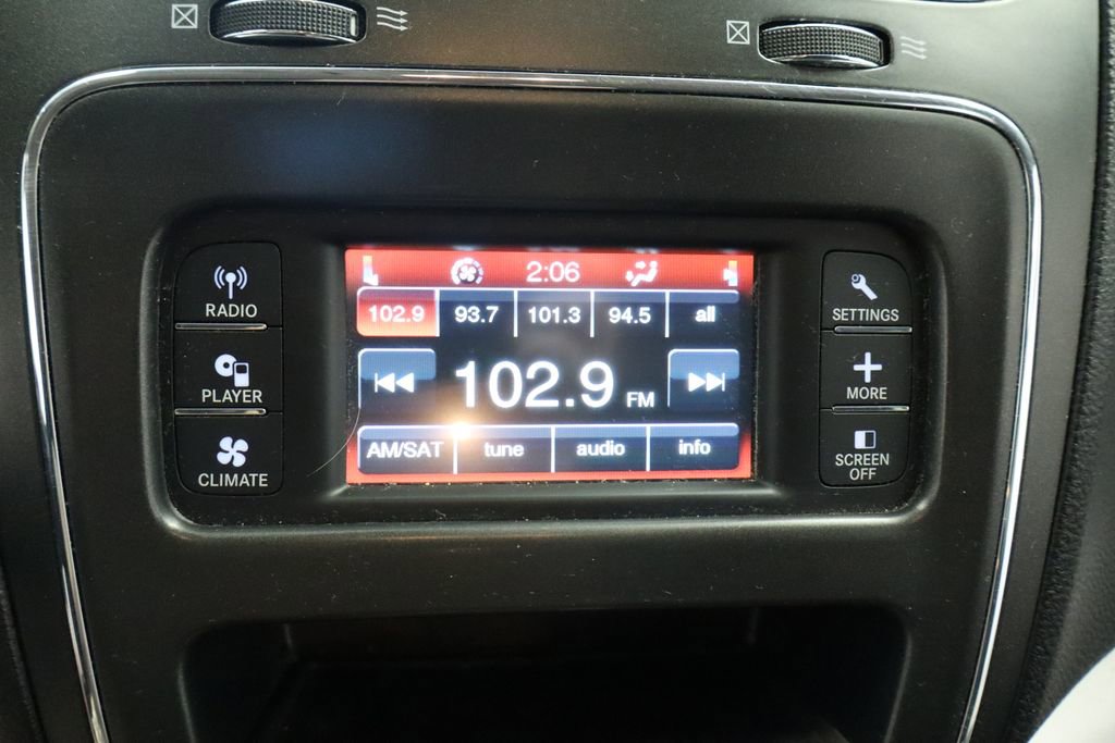 Used 2017 Dodge Journey SXT w/ Comfort/Convenience Group image 41