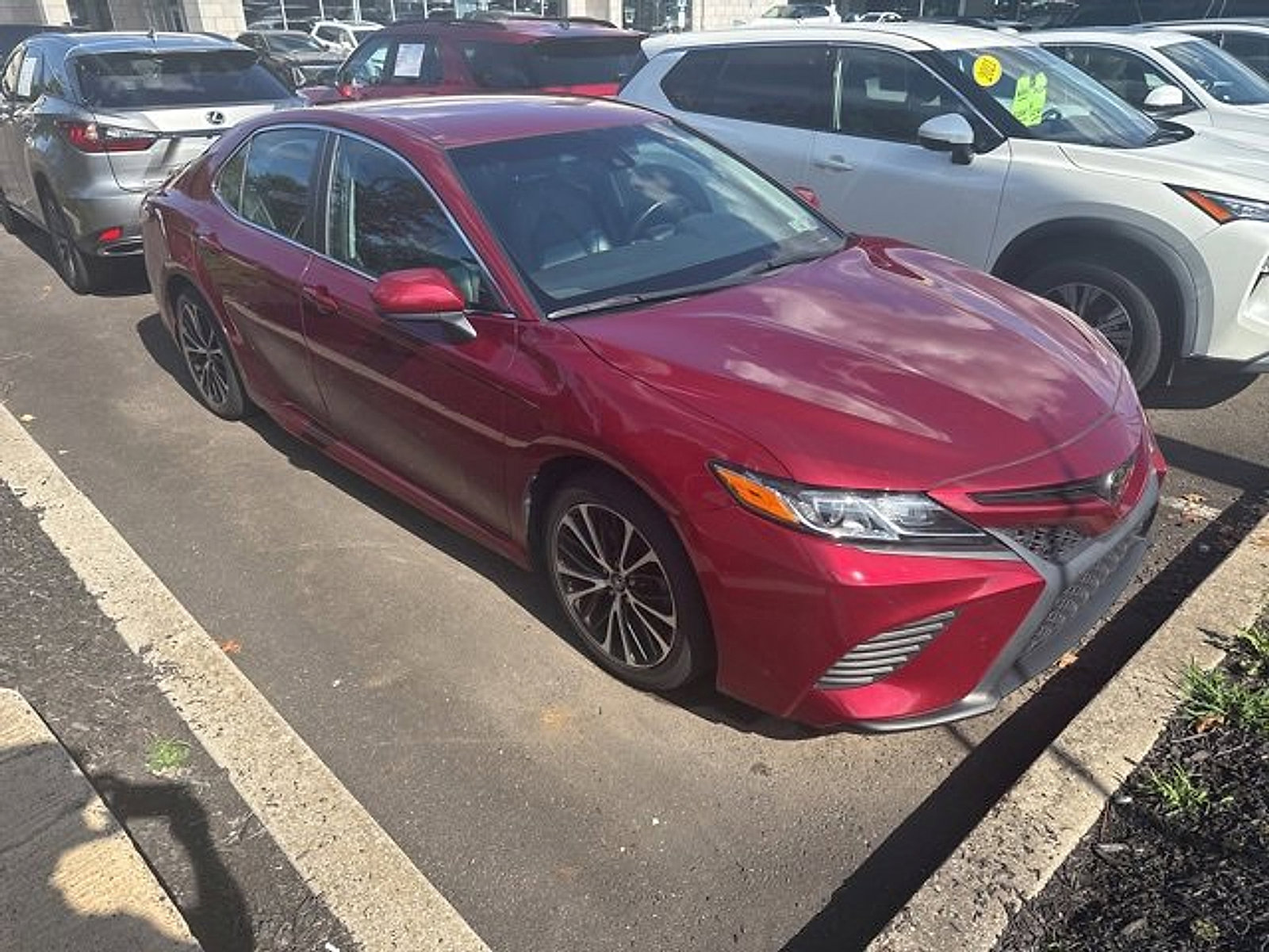 Used 2018 Toyota Camry SE