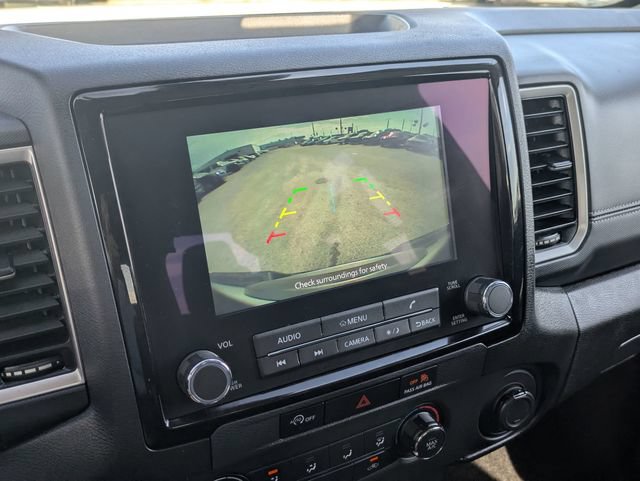 Used 2024 Nissan Frontier SV w/ Technology Package RWD image 24