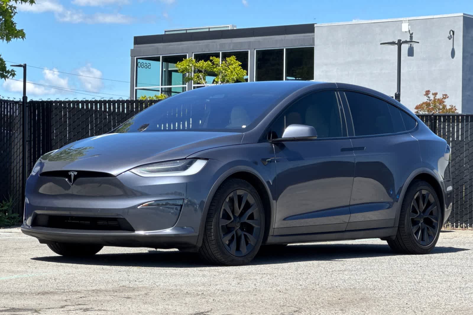 Used 2022 Tesla Model X Plaid AWD/4WD image 8