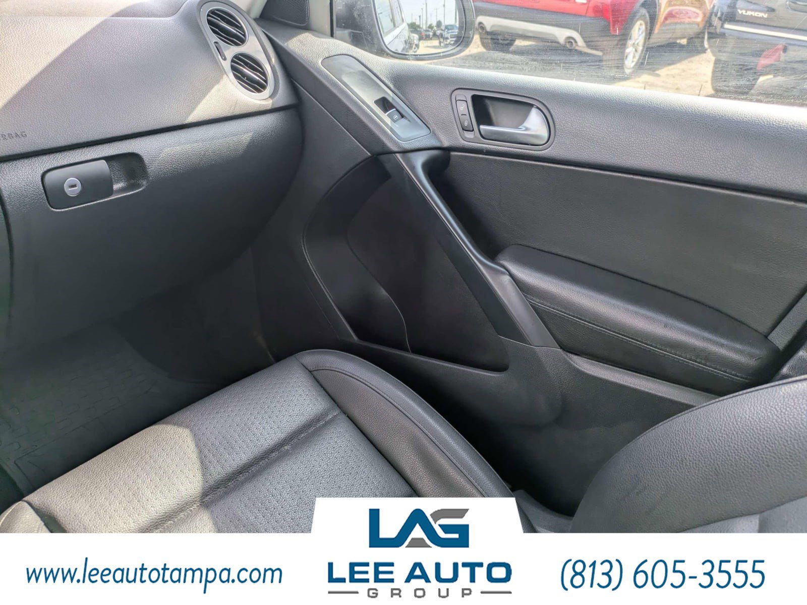 Used 2016 Volkswagen Tiguan SE FWD image 17
