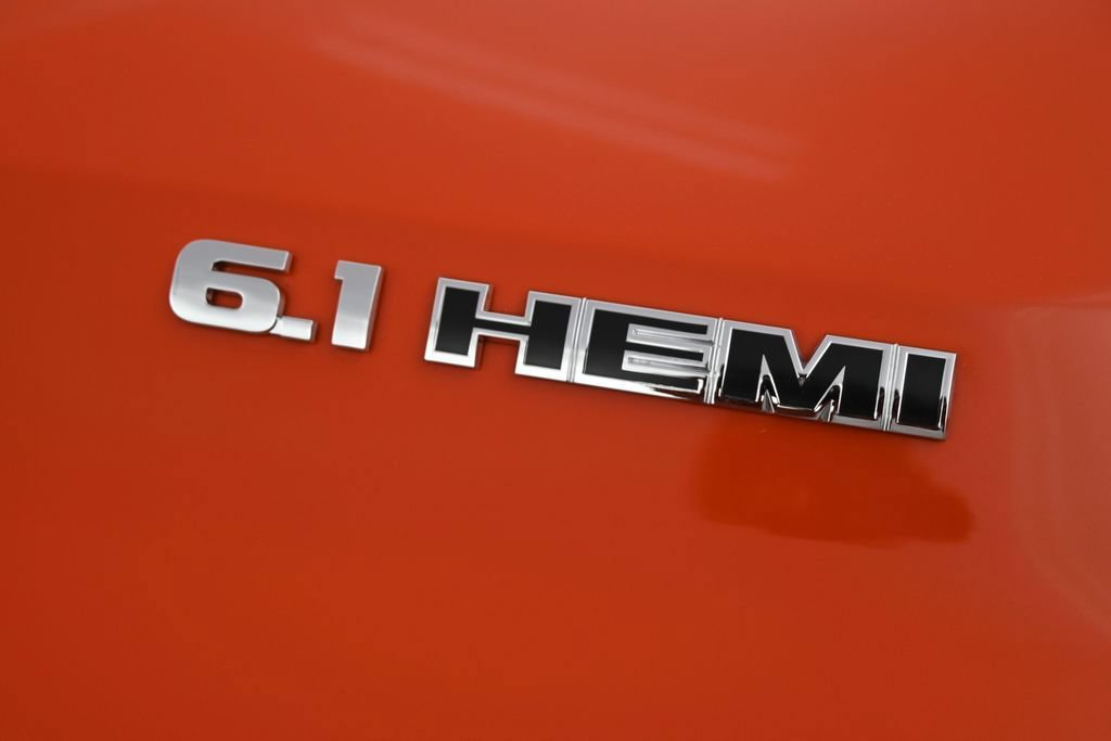 Used 2009 Dodge Challenger SRT8 RWD image 30
