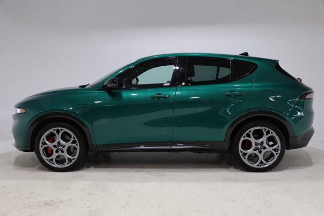 Used 2024 Alfa Romeo Tonale Ti AWD/4WD image 4