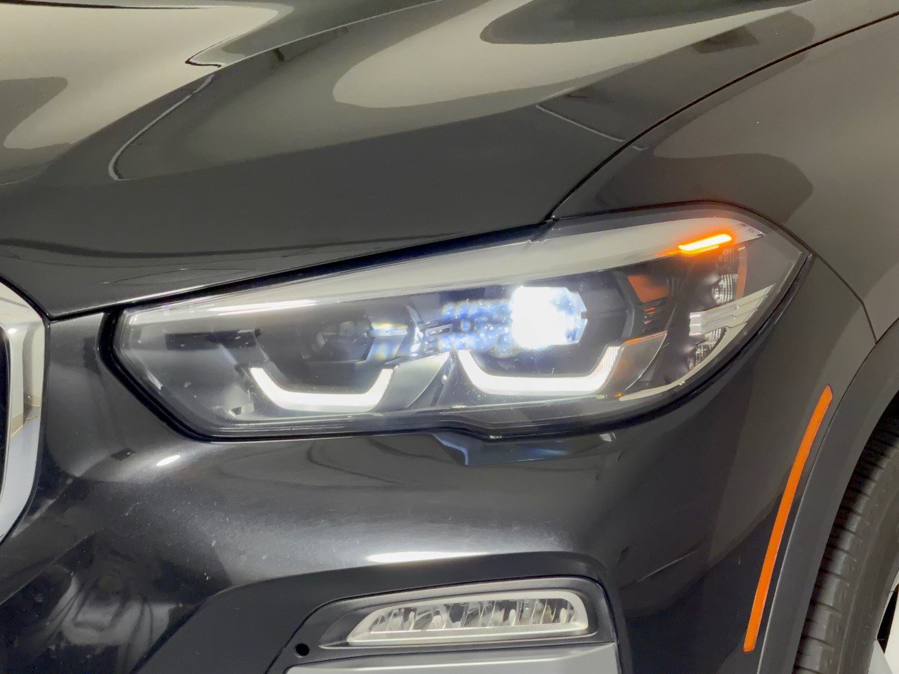 Used 2019 BMW X5 xDrive40i w/ Convenience Package AWD/4WD image 12
