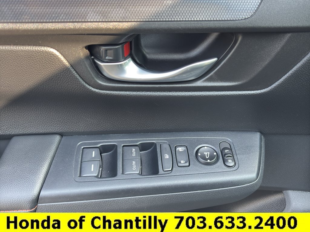 Certified 2025 Honda CR-V Sport image 22