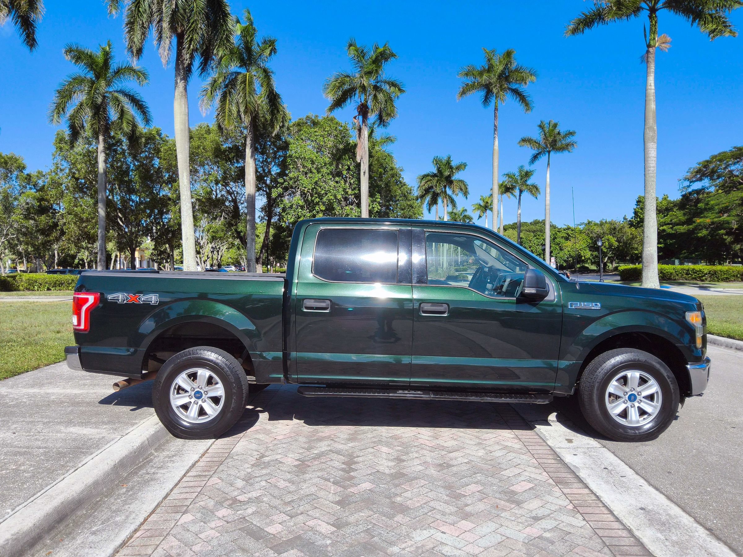 Used 2016 Ford F150 XLT w/ Equipment Group 301A Mid AWD/4WD image 21