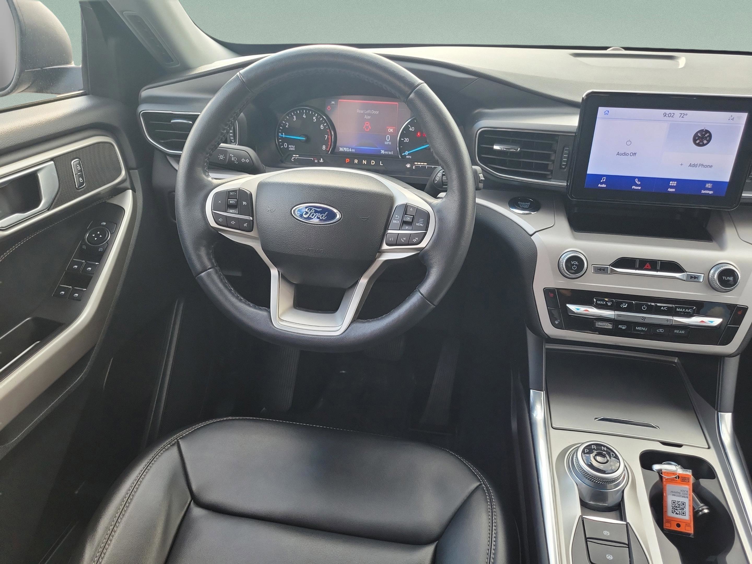 Used 2023 Ford Explorer XLT w/ Equipment Group 202A AWD/4WD image 10