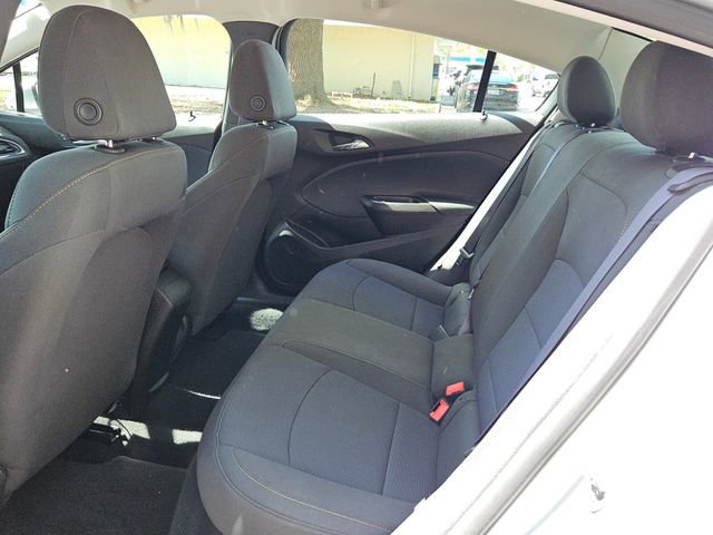 Used 2017 Chevrolet Cruze LS FWD image 11