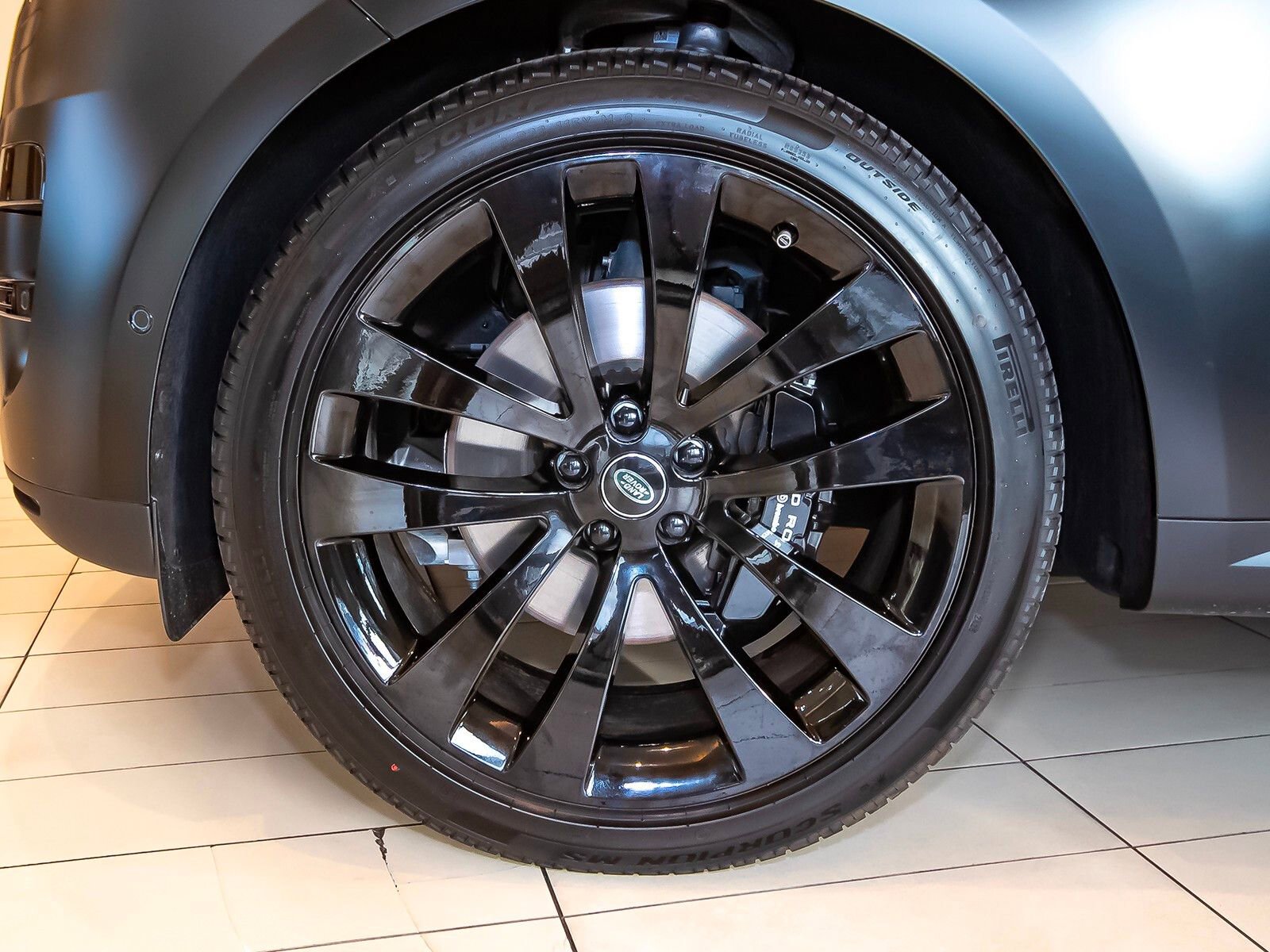 New 2025 Land Rover Range Rover Sport SE image 53