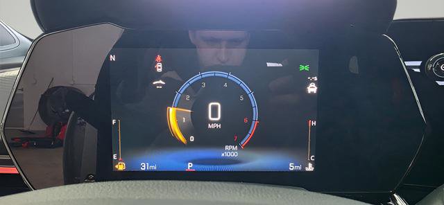 New 2026 Chevrolet Trax RS w/ Sunroof Package image 18