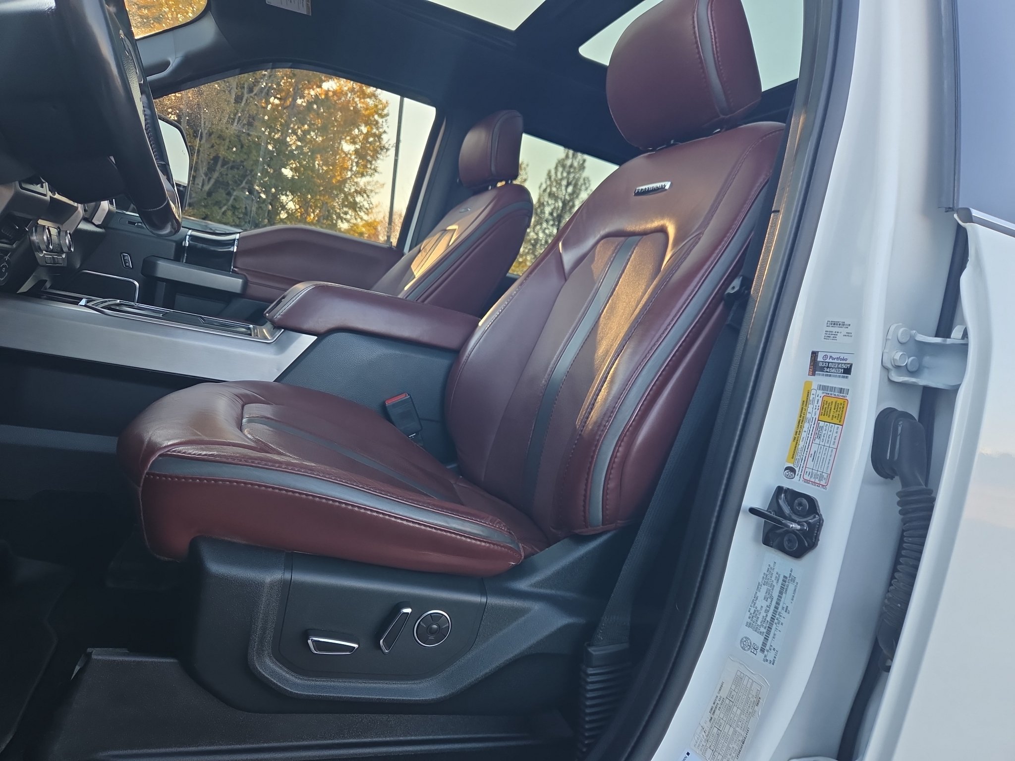 Used 2020 Ford F350 Platinum AWD/4WD image 20