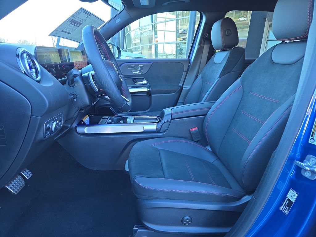 Certified 2026 Mercedes-Benz GLB 250 4MATIC image 10