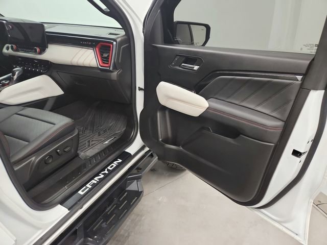 Used 2024 GMC Canyon AT4X image 43