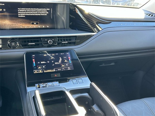 Certified 2025 INFINITI QX80 Sensory image 29