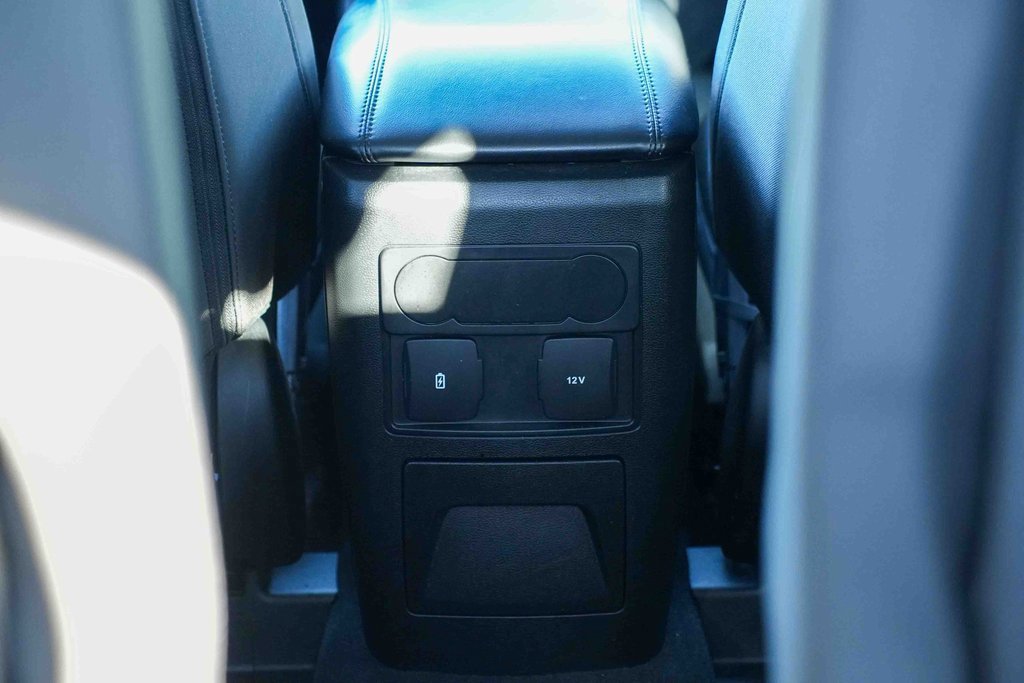 Used 2023 Ford Explorer XLT w/ Class IV Trailer Tow Package image 13