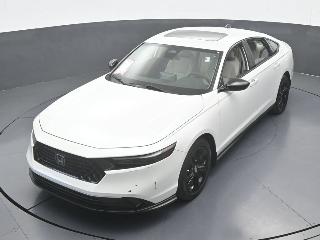 Used 2025 Honda Accord SE image 46