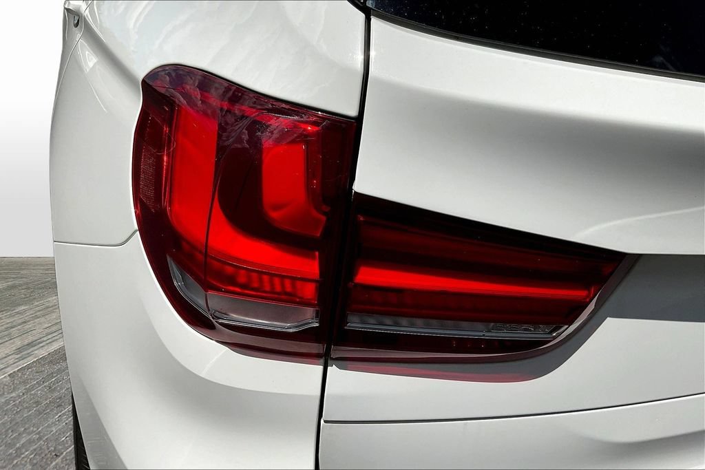 Used 2018 BMW X5 xDrive35i AWD/4WD image 23