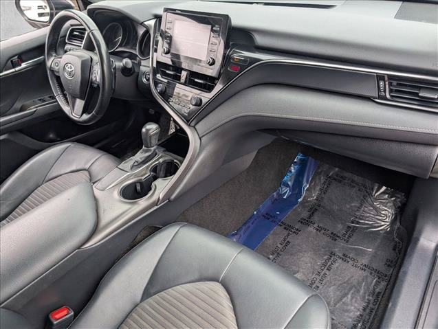 Used 2021 Toyota Camry SE w/ Convenience Package FWD image 19