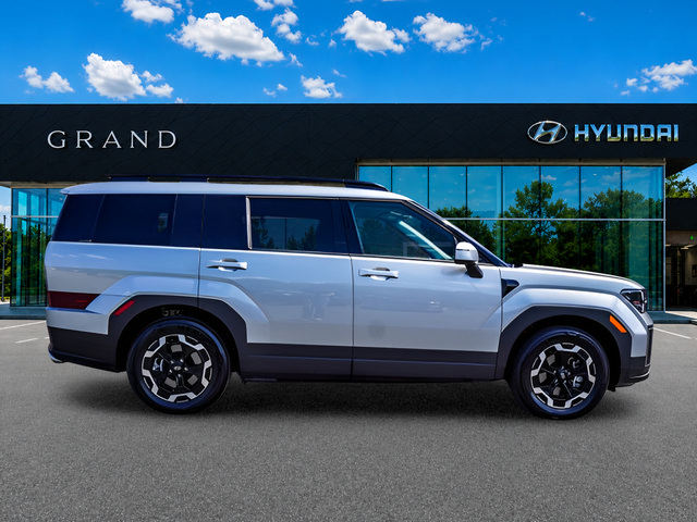 Certified 2026 Hyundai Santa Fe SEL FWD image 7