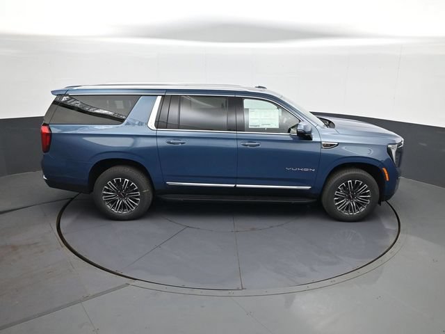 New 2026 GMC Yukon XL Elevation w/ Elevation Premium Package AWD/4WD image 24