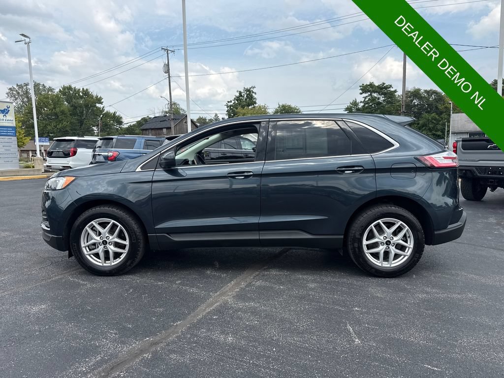 Used 2024 Ford Edge SEL w/ Convenience Package