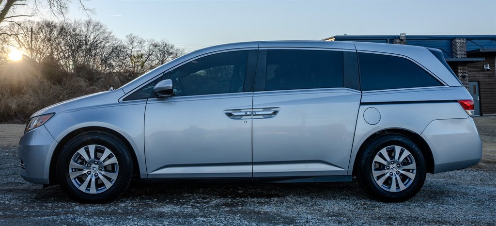 Used 2015 Honda Odyssey EX-L image 2