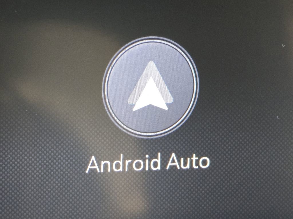 Used 2021 GMC Yukon Denali w/ Denali Premium Package image 7