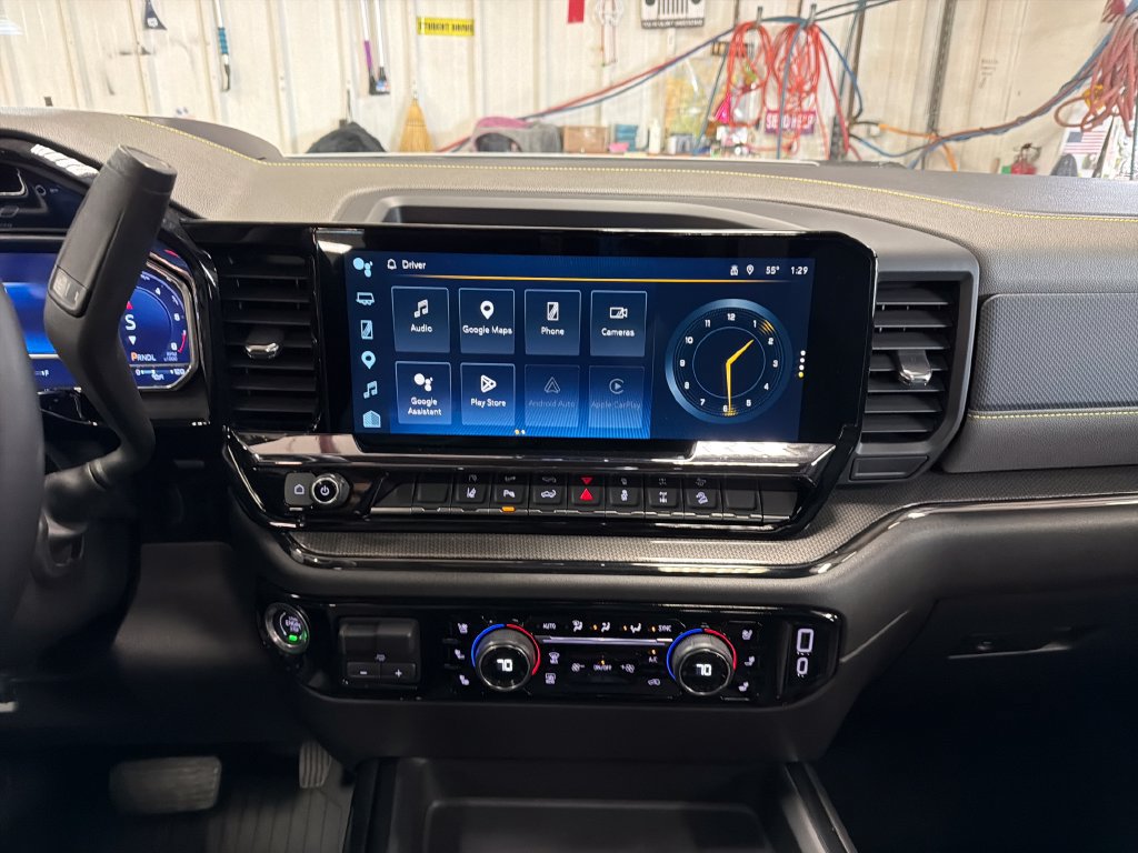 Used 2025 Chevrolet Silverado 2500 ZR2 w/ ZR2 Bison Edition AWD/4WD image 19