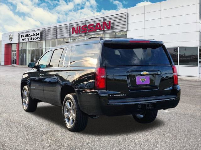 Used 2019 Chevrolet Suburban LT image 4