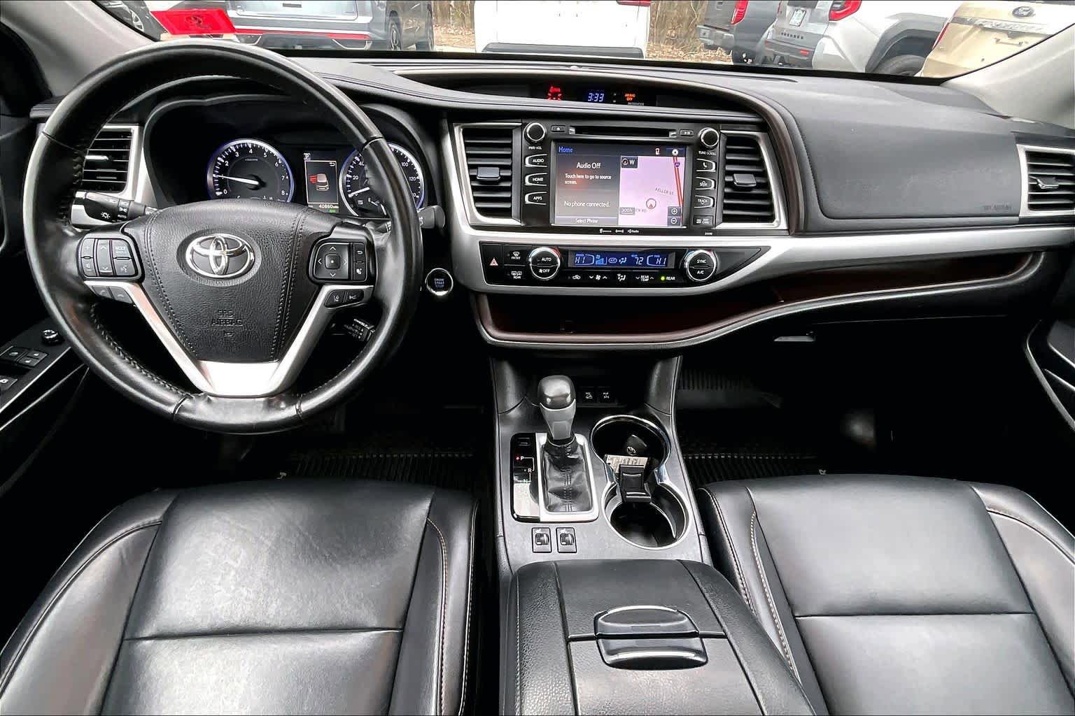 Certified 2019 Toyota Highlander XLE image 15
