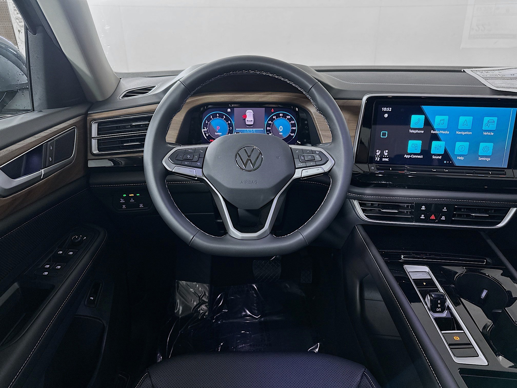 New 2026 Volkswagen Atlas SE AWD/4WD image 21