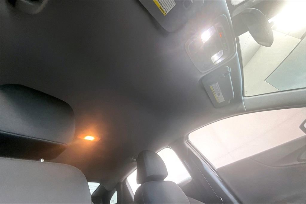 Used 2018 Chevrolet Malibu LS image 21