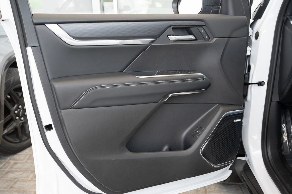 New 2026 GMC Acadia Elevation w/ Black Edition FWD image 18