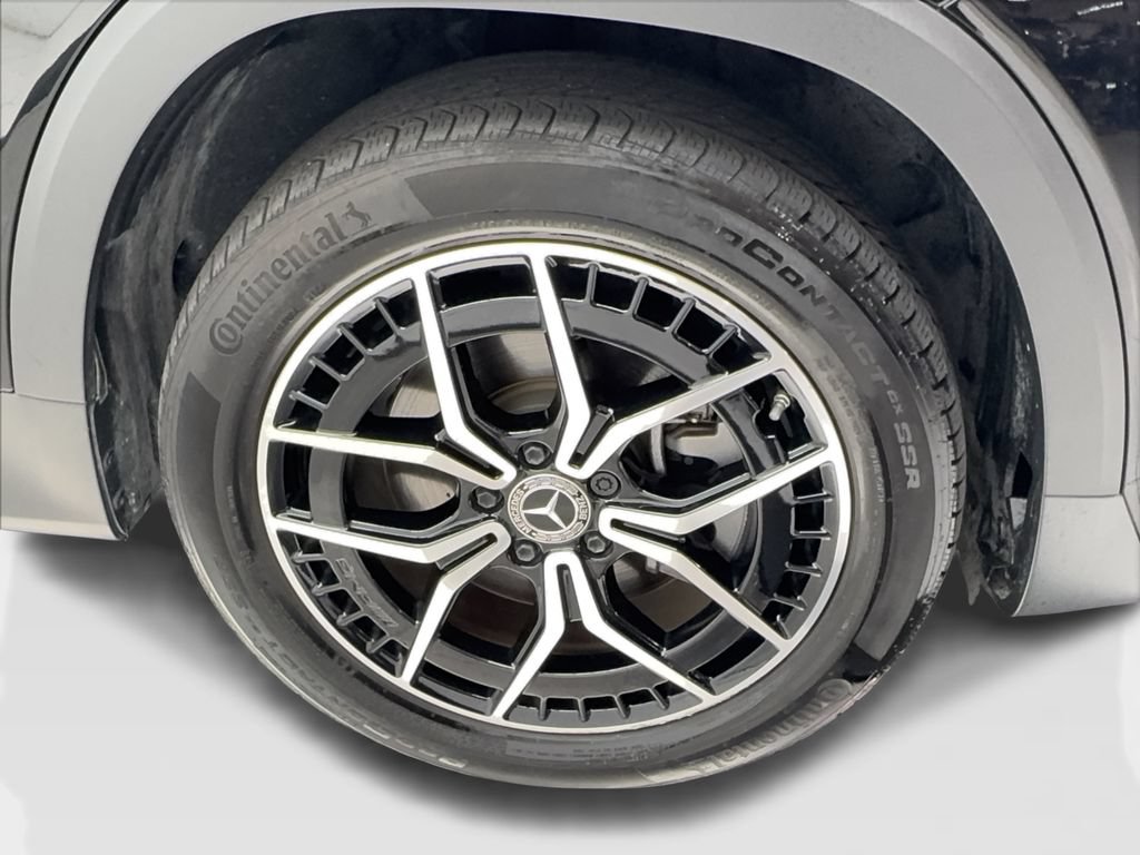 Used 2023 Mercedes-Benz EQB 350 4MATIC SUV image 14