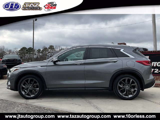 Used 2019 INFINITI QX50 Essential w/ Sensory Package AWD/4WD image 3