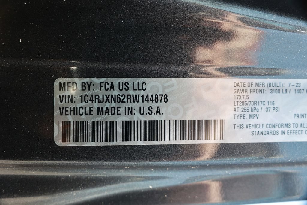 Used 2024 Jeep Wrangler Unlimited AWD/4WD image 40