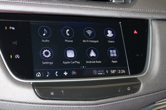 New 2026 Cadillac XT5 Luxury image 14