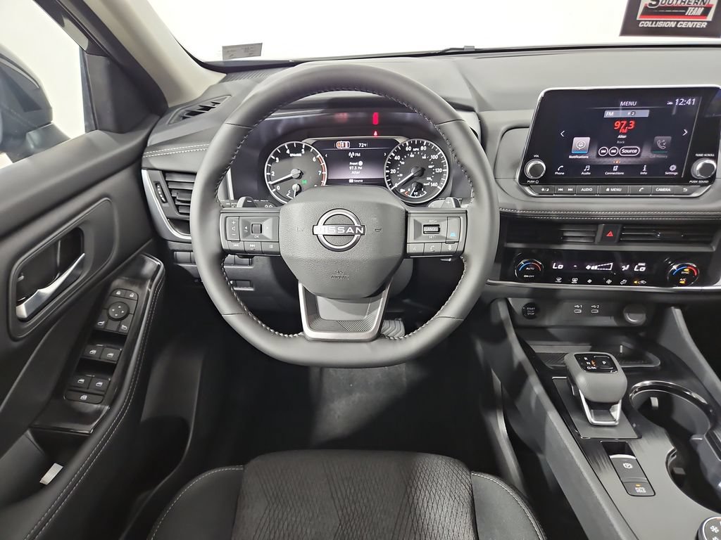 New 2026 Nissan Rogue SV AWD/4WD image 15