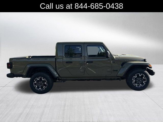 New 2025 Jeep Gladiator Sport w/ Premium Package image 4