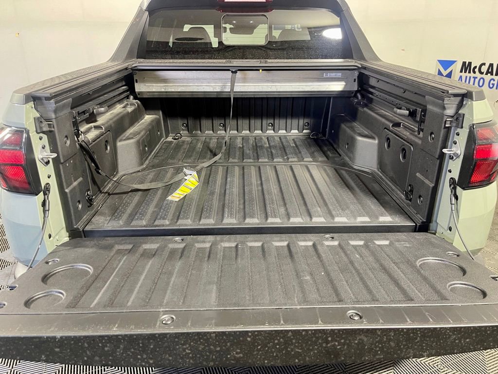 Used 2024 Hyundai Santa Cruz Limited image 15