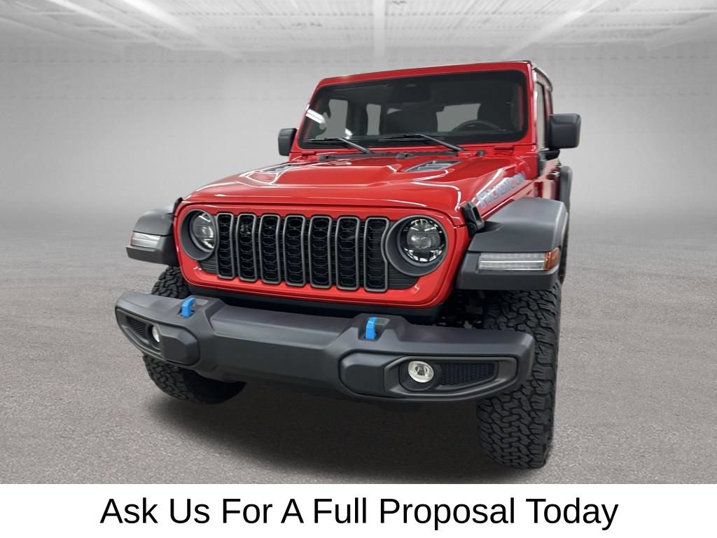 Used 2025 Jeep Wrangler Unlimited Rubicon 4xe w/ Safety Group AWD/4WD image 6