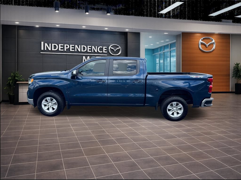 Used 2023 Chevrolet Silverado 1500 LT AWD/4WD image 6