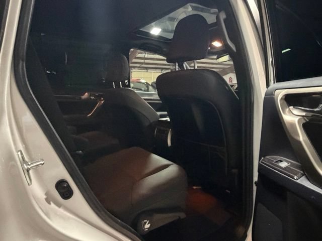 Used 2021 Lexus GX 460 Premium AWD/4WD image 12