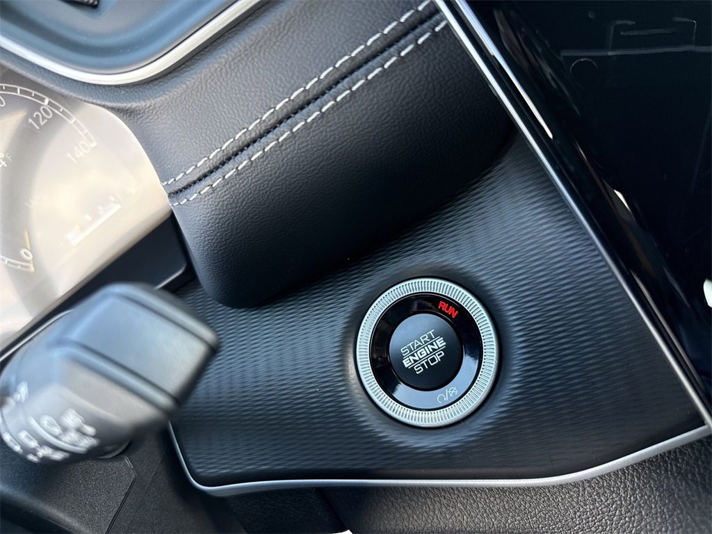 New 2025 Jeep Grand Cherokee Laredo X w/ Luxury Tech Group I image 20