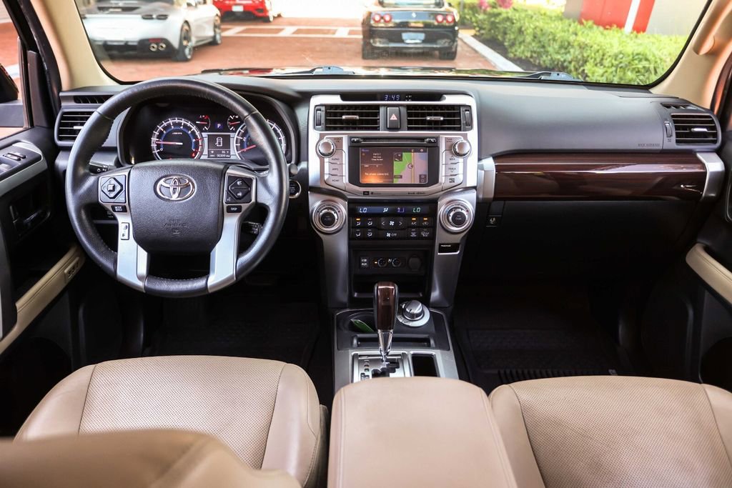 Used 2018 Toyota 4Runner Limited AWD/4WD image 44