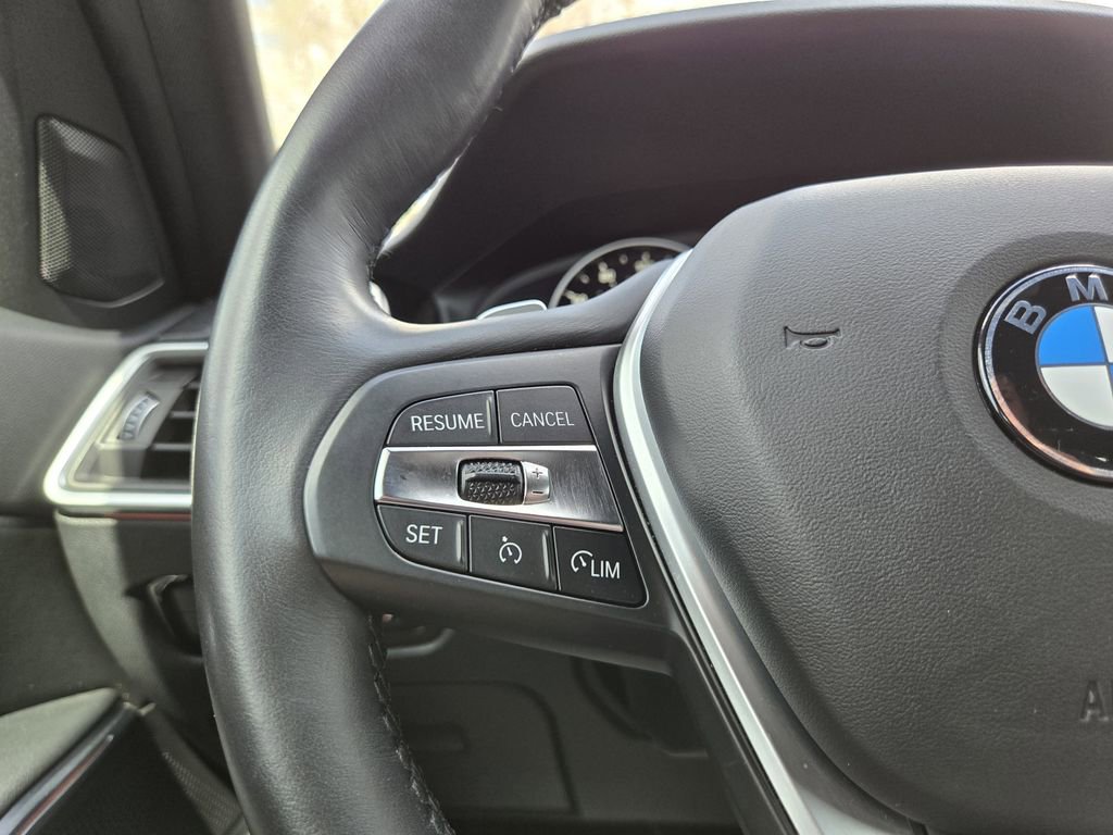 Used 2020 BMW 330i xDrive Sedan w/ Convenience Package image 26